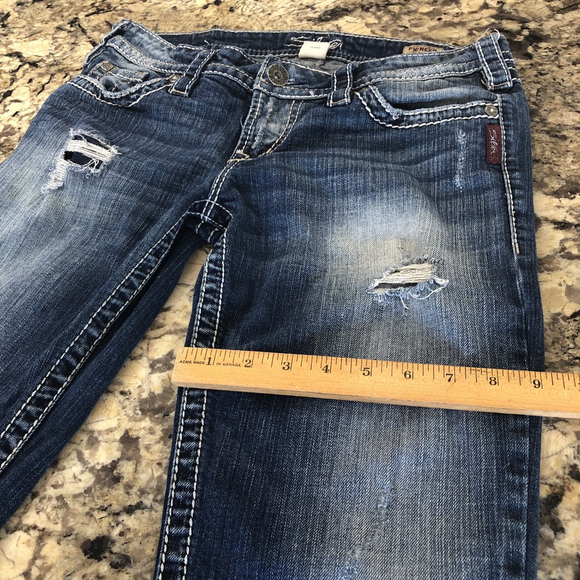 Size 30 Silver Jeans Pioneer Bootcut Women’s Denim Rips Distressed **READ* CN - Picture 8 of 16